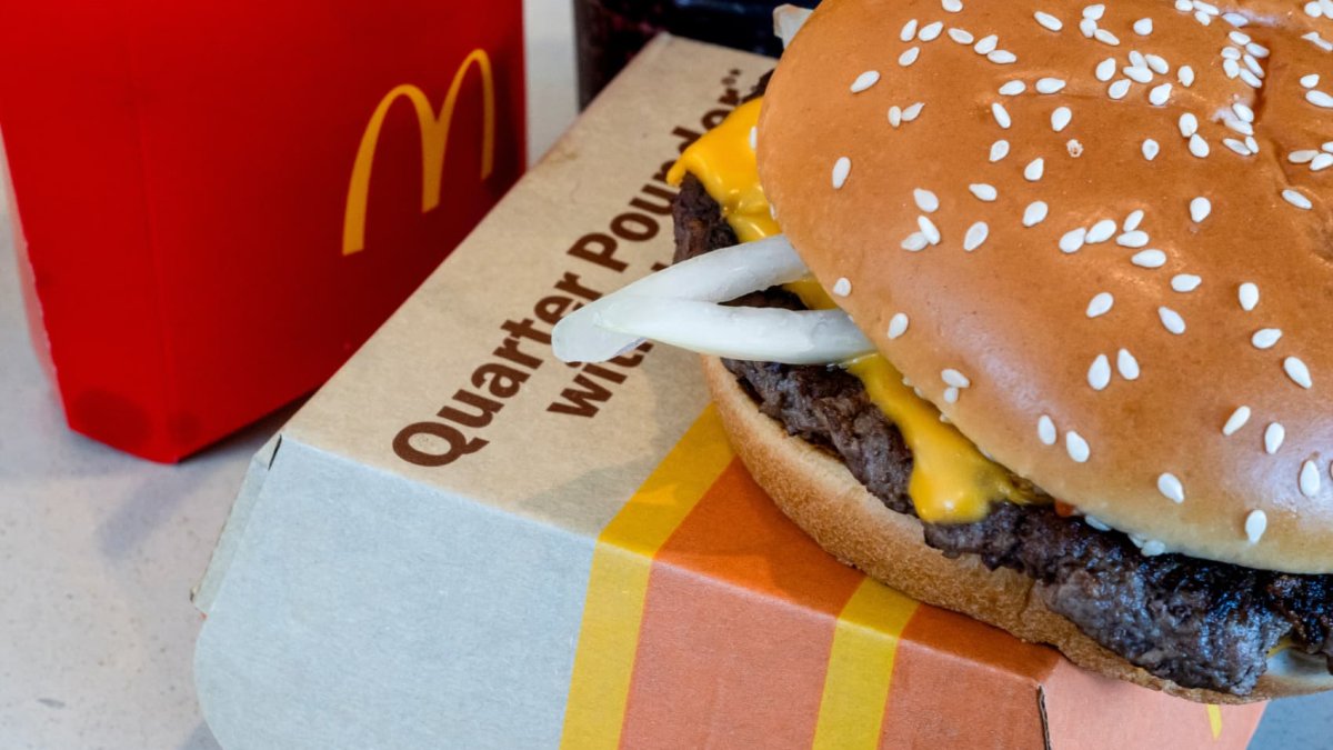 McDonald's to invest more than 0 million to speed up recovery after E. coli outbreak