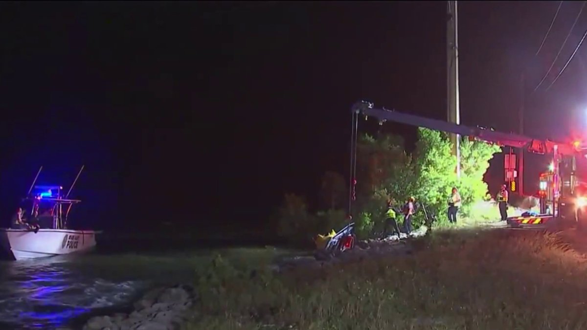 1 Dead, 2 Hurt After Boat Accident In North Key Largo