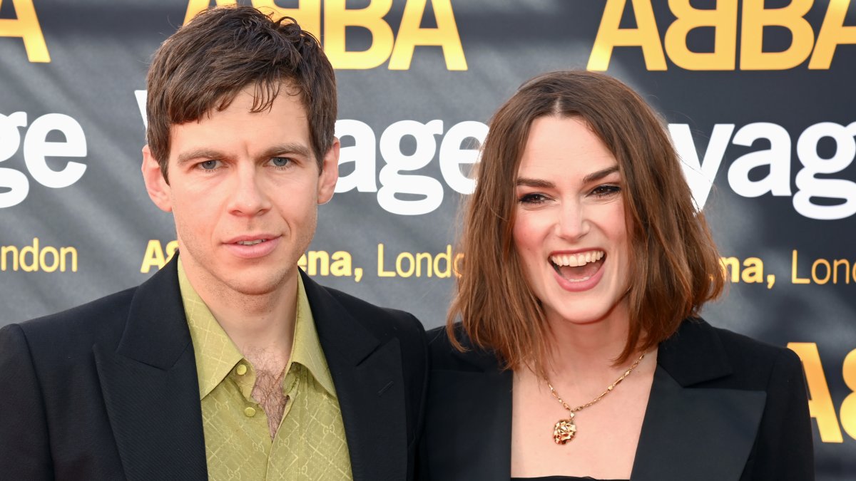 Keira Knightley details how her family life affected her acting career Keira Knightley details how her family life affected her acting career