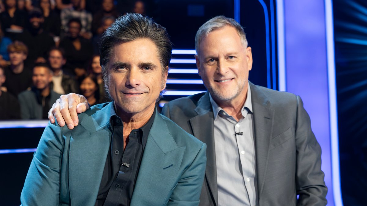 Dave Coulier addresses backlash over John Stamos bald cap pics Dave Coulier addresses backlash over John Stamos bald cap pics