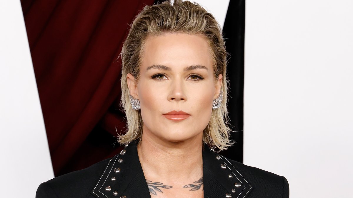 Ashlyn Harris says she suggested 'open marriage' to ex Ali Krieger Ashlyn Harris says she suggested 'open marriage' to ex Ali Krieger