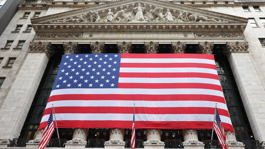 NEW YORK, NEW YORK – NOVEMBER 07: The New York Stock Exchange is seen during the morning trading on November 07, 2024 in New York City. Stocks rose slightly at the opening, a day after the Dow Jones closed up over 1,500 points following former President Donald Trump’s win in the 2024 presidential election. The gain was the market’s biggest jump in two years. The S&P 500 and Nasdaq Composite also closed at all time highs. The market is also expecting an interest-rate decision from the Federal Reserve Bank later today. (Photo by Michael M. Santiago/Getty Images)