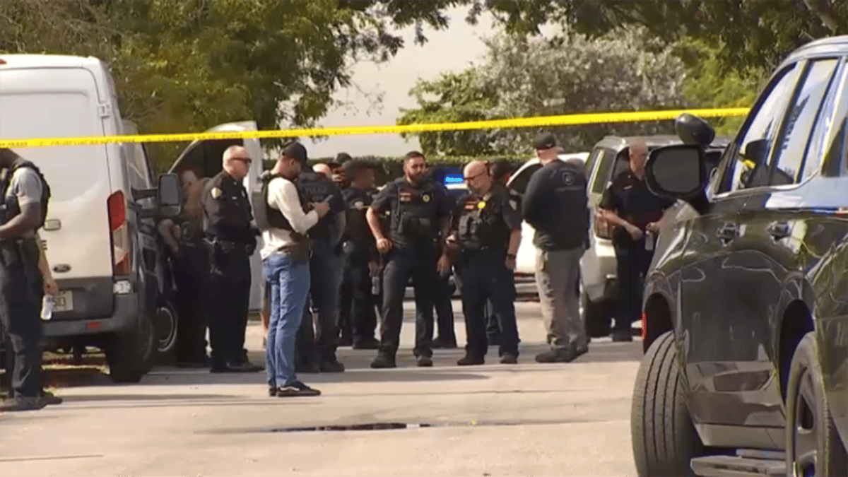 Man dies after he’s shot by police in Fort Lauderdale neighborhood ...