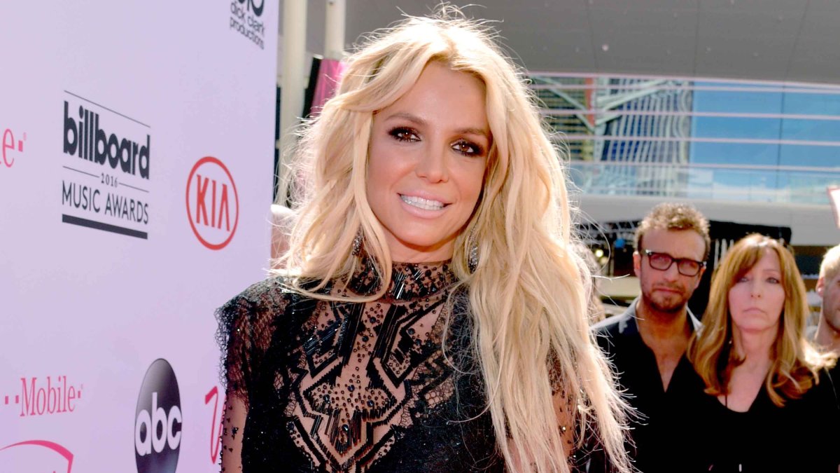 Britney Spears shares new pics of son Jayden after reuniting for 1st time in years