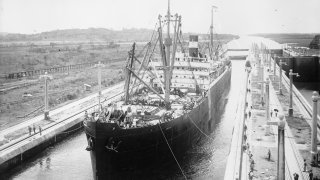 Ship traversing the Panama Canal. Gatun Lock some time between 1909 and 1919.