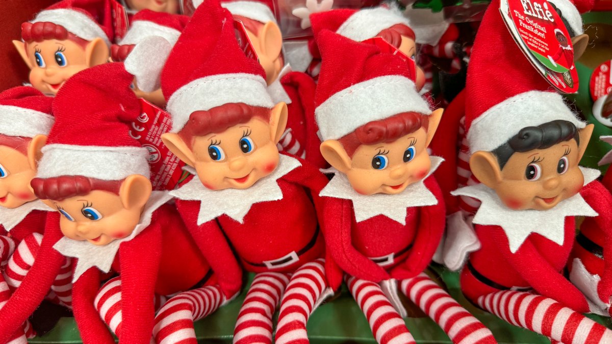 12 last-minute Elf on the Shelf ideas that are easy-peasy