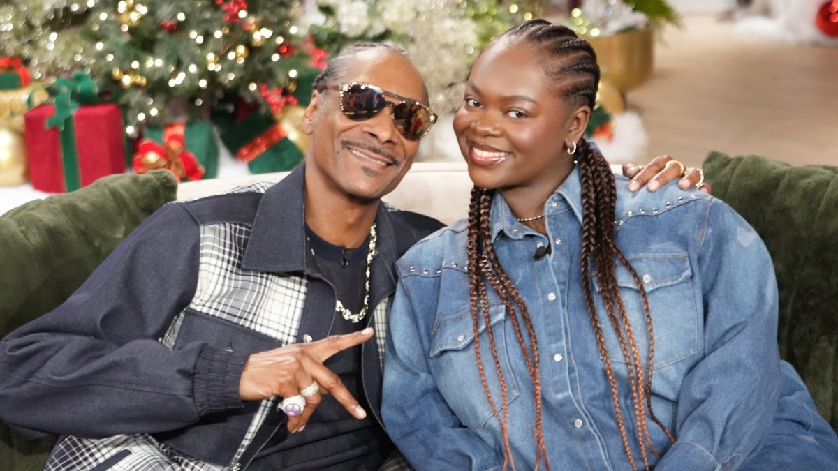 Snoop Dogg's daughter Cori Broadus expecting first baby