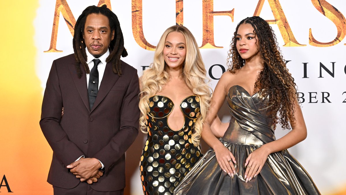 Beyoncé and Jay-Z cheer on Blue Ivy Carter at ‘Mufasa' premiere amid rape lawsuit Beyoncé and Jay-Z cheer on Blue Ivy Carter at ‘Mufasa' premiere amid rape lawsuit