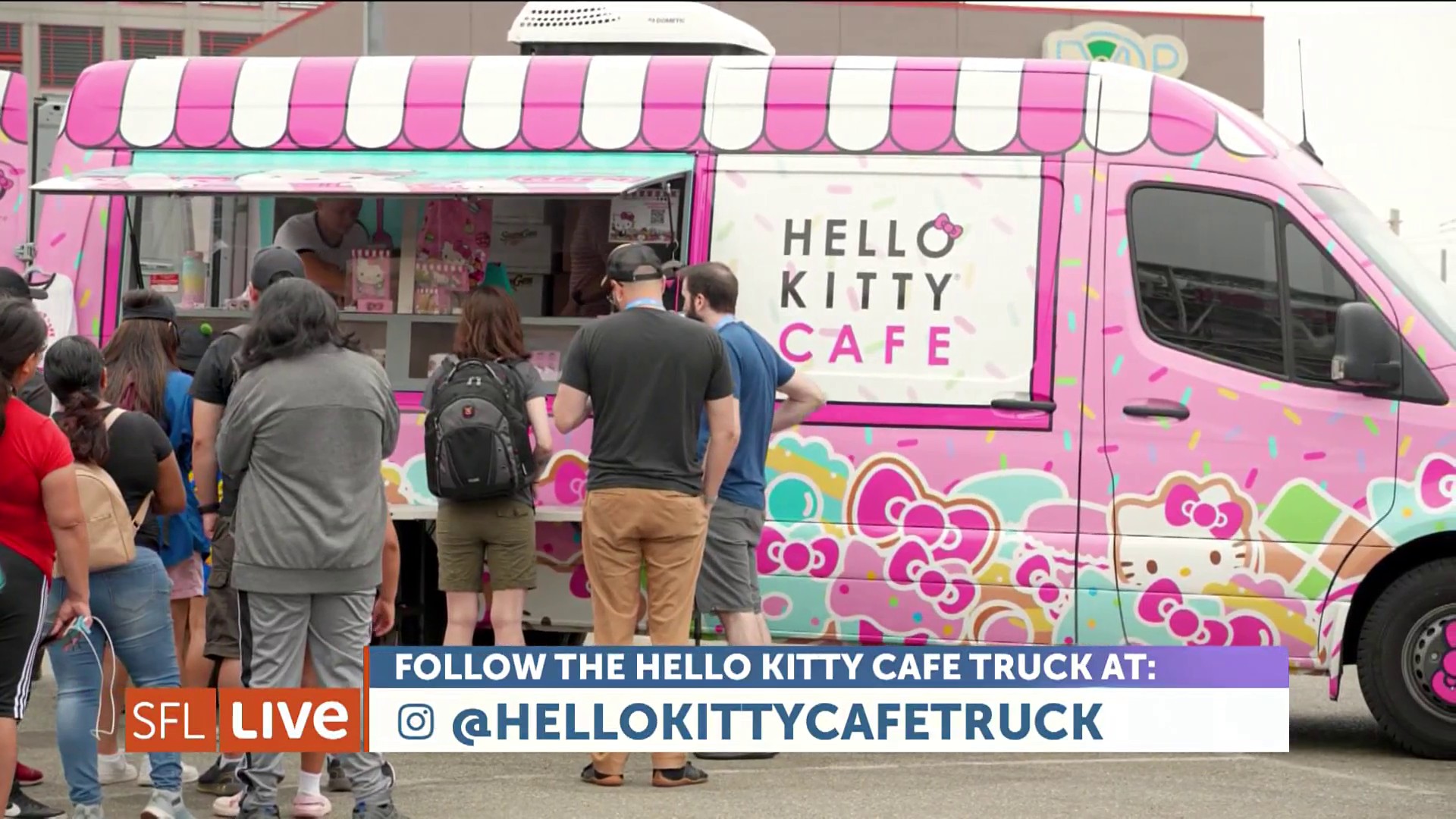 The Hello Kitty Cafe Truck at CityPlace Doral – NBC 6 South Florida