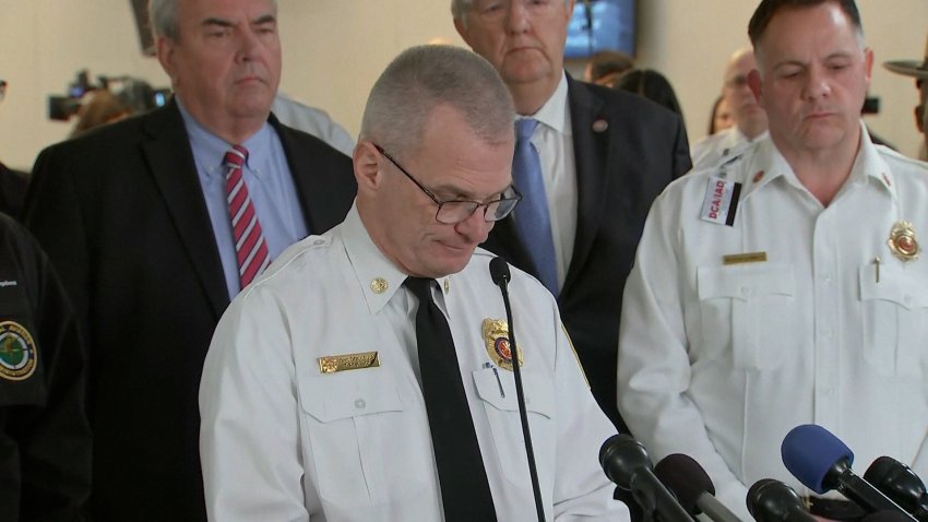 ‘We don't believe there are any survivors': Officials provide updates on collision near DCA
