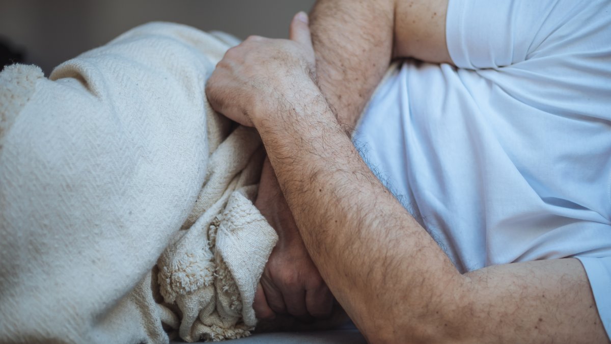 Norovirus 2025 outbreaks of stomach bug are surging across us know