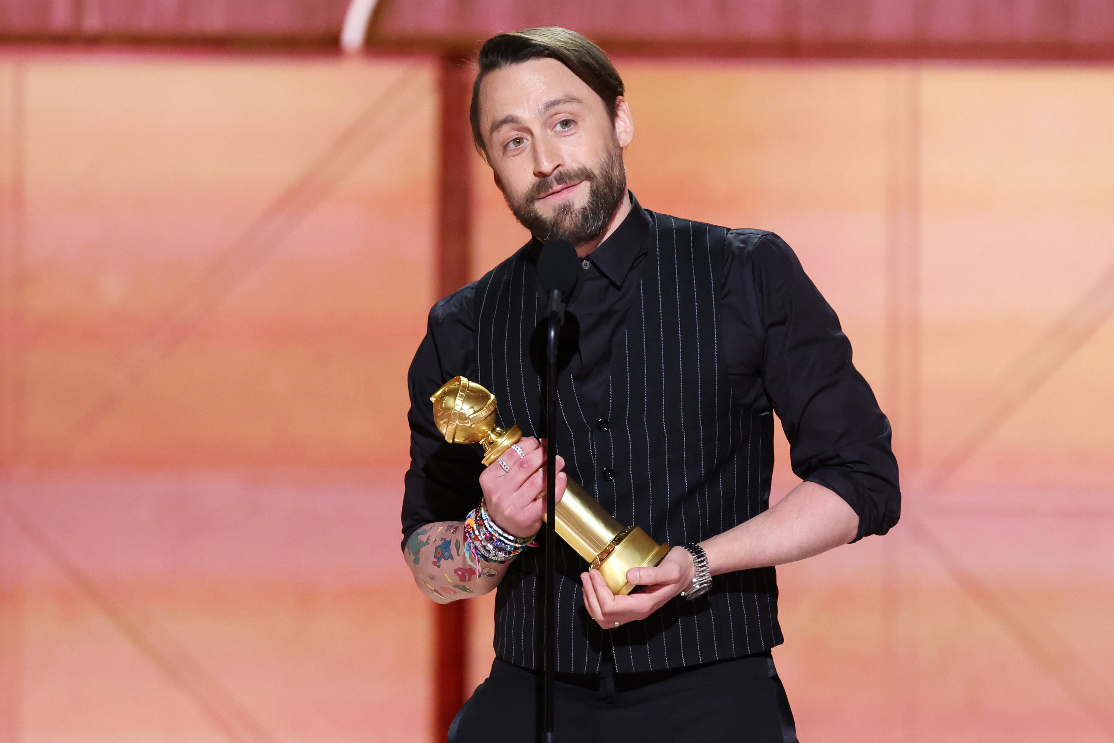 Kieran Culkin shouts out ex Emma Stone during Golden Globes acceptance speech