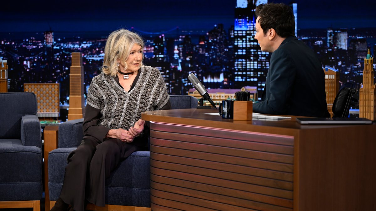 Martha Stewart says her parole officer wouldn't let her host ‘Saturday Night Live' Martha Stewart says her parole officer wouldn't let her host ‘Saturday Night Live'