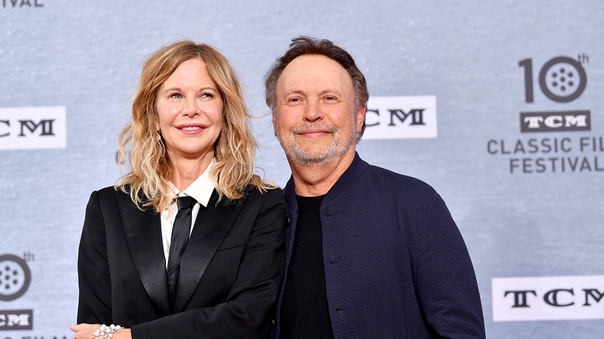 Meg Ryan and Billy Crystal tease long-awaited reunion 35 years after 'When Harry Met Sally'