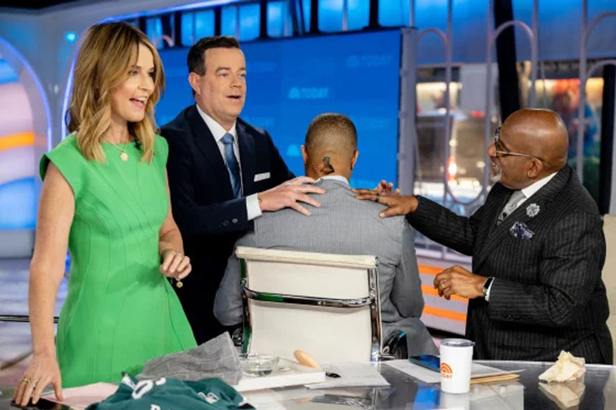 See Craig Melvin get a tattoo of Savannah Guthrie's face after losing NFL bet