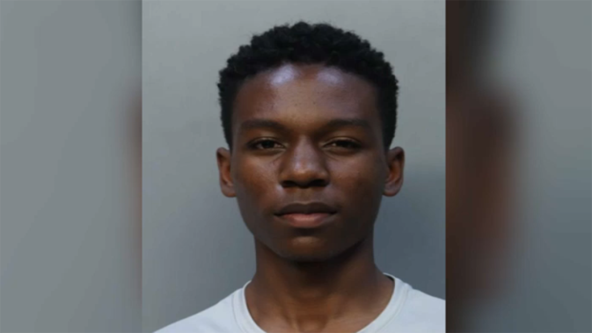Student arrested for allegedly bringing knife to Miami Southridge ...