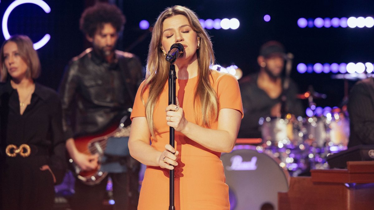 Kelly Clarkson announces Las Vegas residency for 2025: Here are the dates