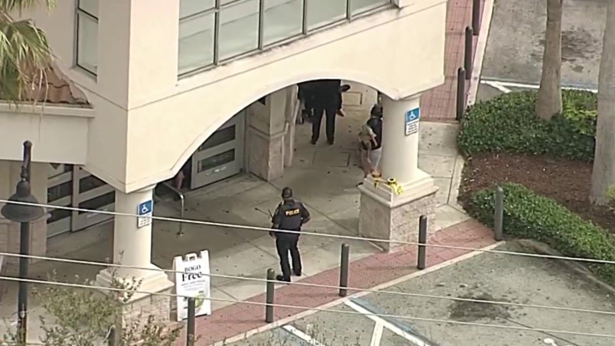 Police investigating shooting at Walgreens in Miramar – NBC 6 South Florida