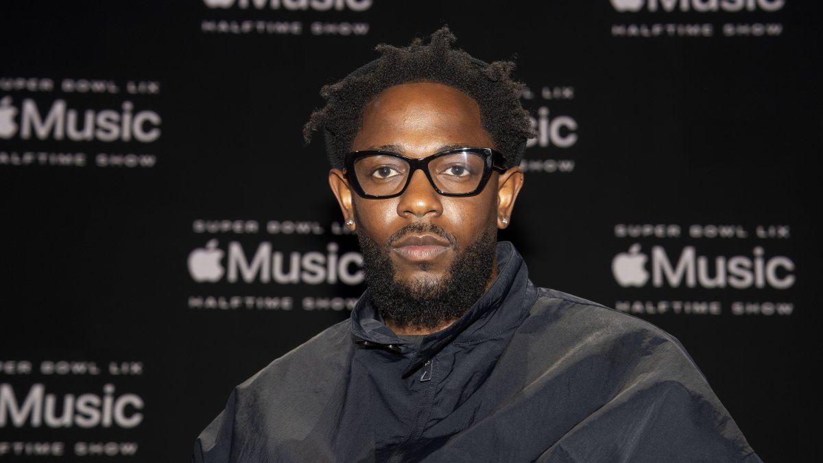 Here's who is performing at the Super Bowl 2025 halftime show