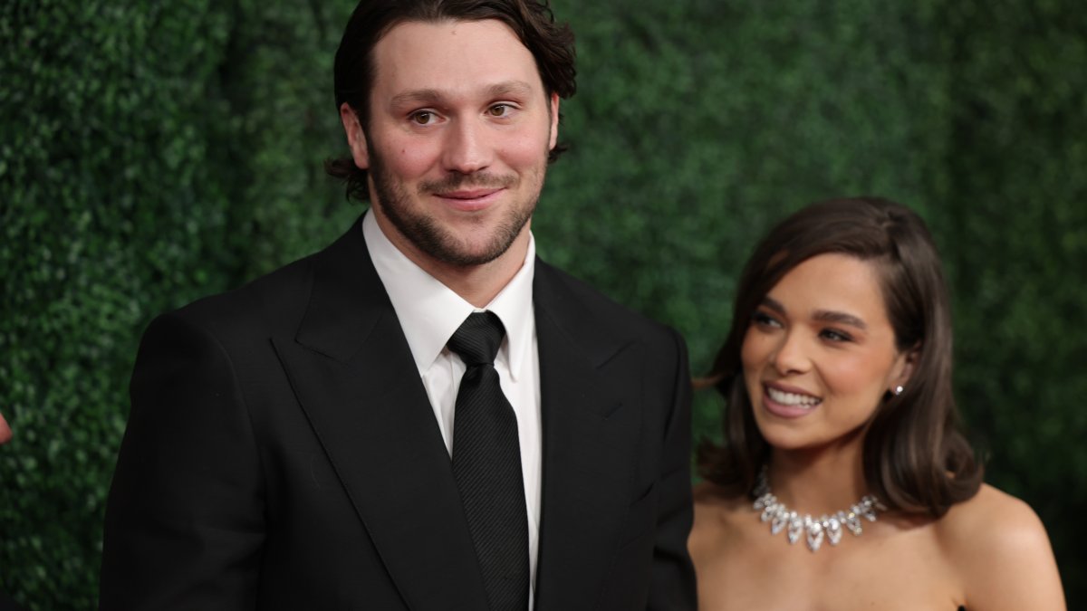Hailee Steinfeld shares why she keeps relationship with fiancé Josh Allen private
