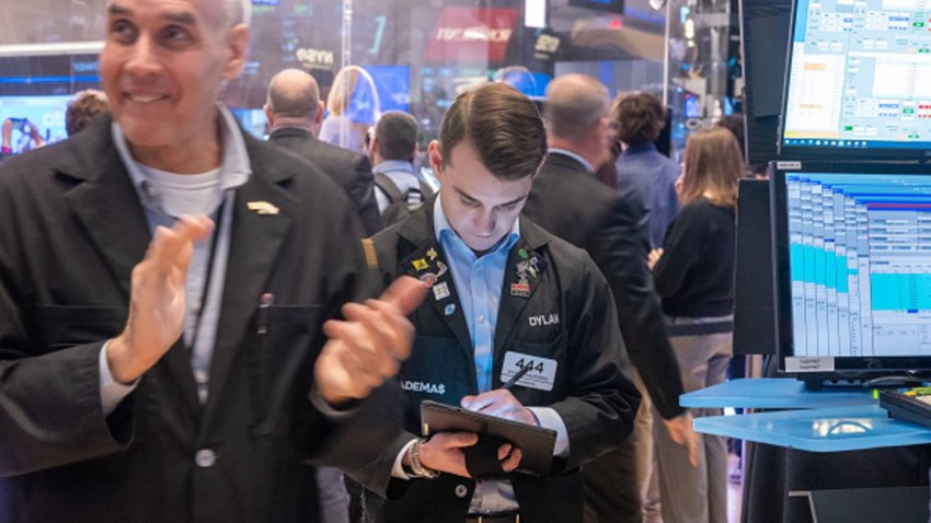 Traders work on the New York Stock Exchange (NYSE) floor on March 03, 2025 in New York City. 