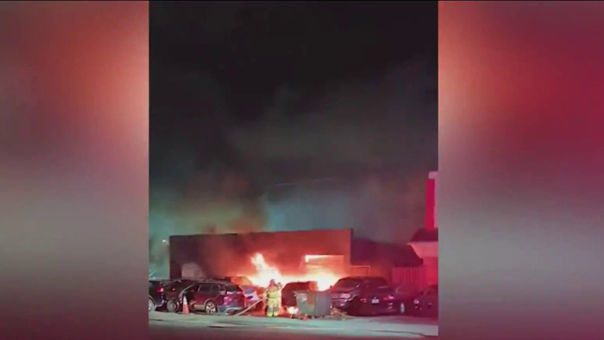 Video shows cars on fire at auto body shop in Brownsville – NBC 6 South ...
