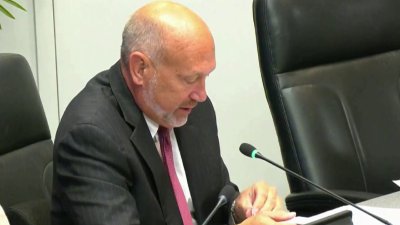 Broward school board member cleared by ethics commission