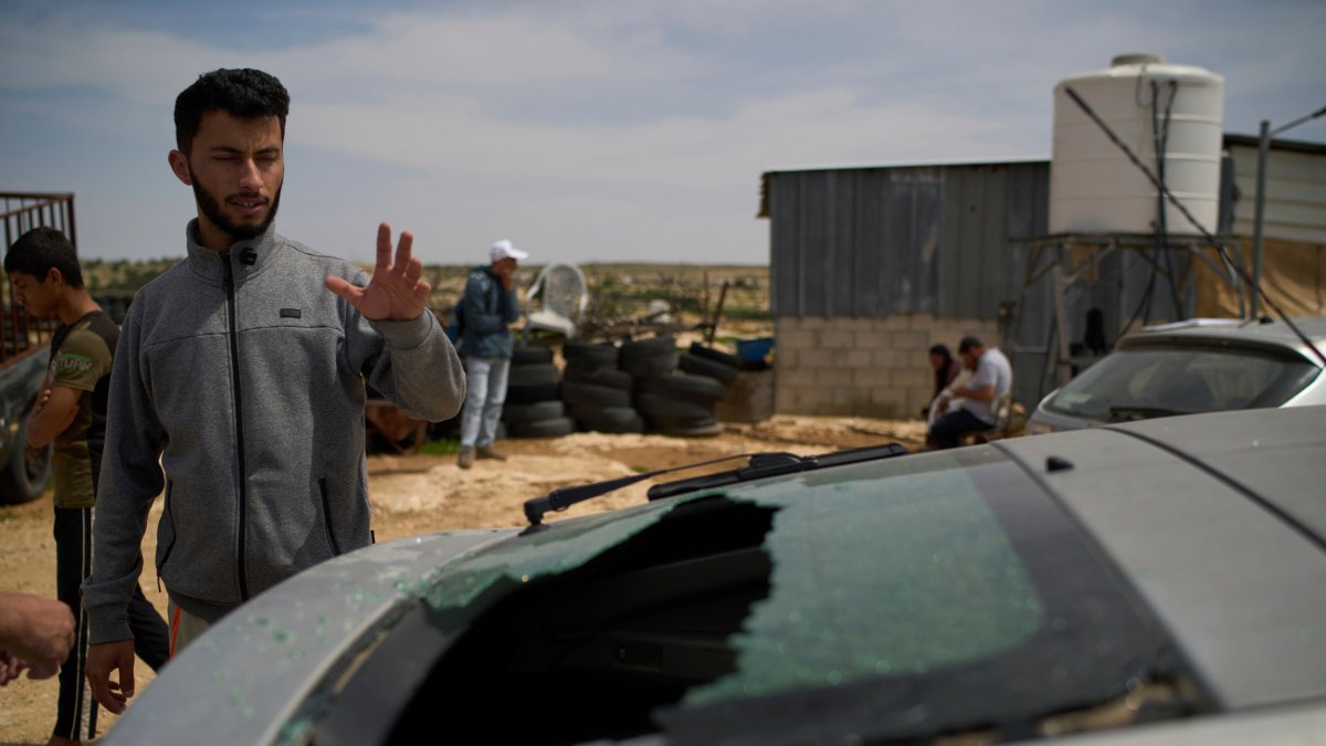 Oscar-winning Palestinian director released after attack in West Bank Oscar-winning Palestinian director released after attack in West Bank
