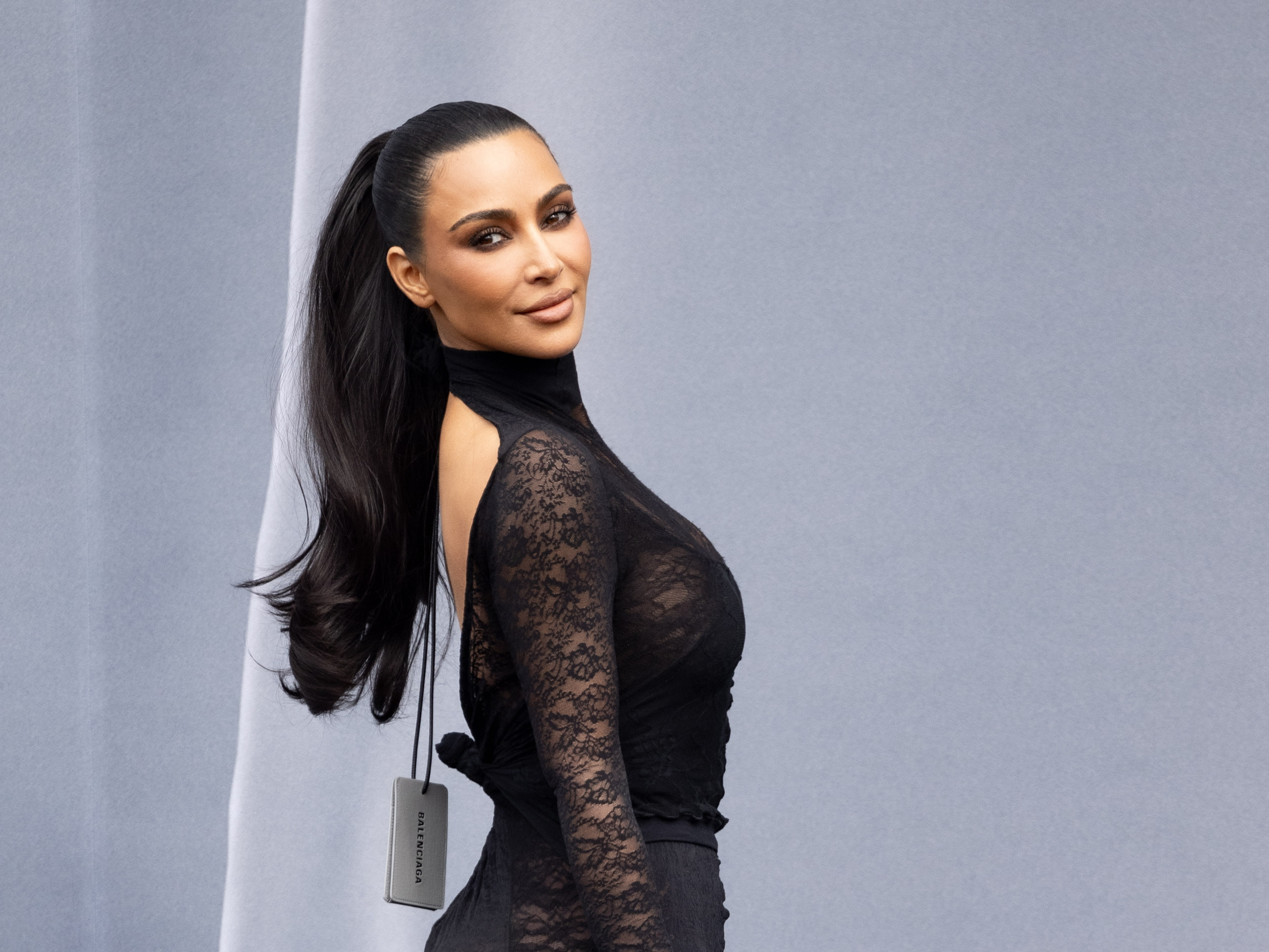 Kim Kardashian will testify at Paris trial in M robbery case