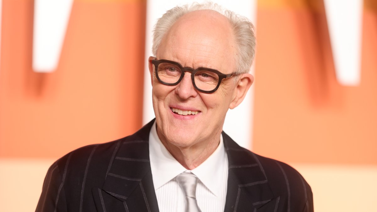 John Lithgow gives details on playing Dumbledore in upcoming Harry Potter TV show John Lithgow gives details on playing Dumbledore in upcoming Harry Potter TV show
