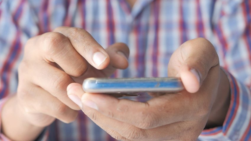 [CNBC] Receiving odd texts for someone else? Rise of ‘wrong number’ messages is new payday for scammers