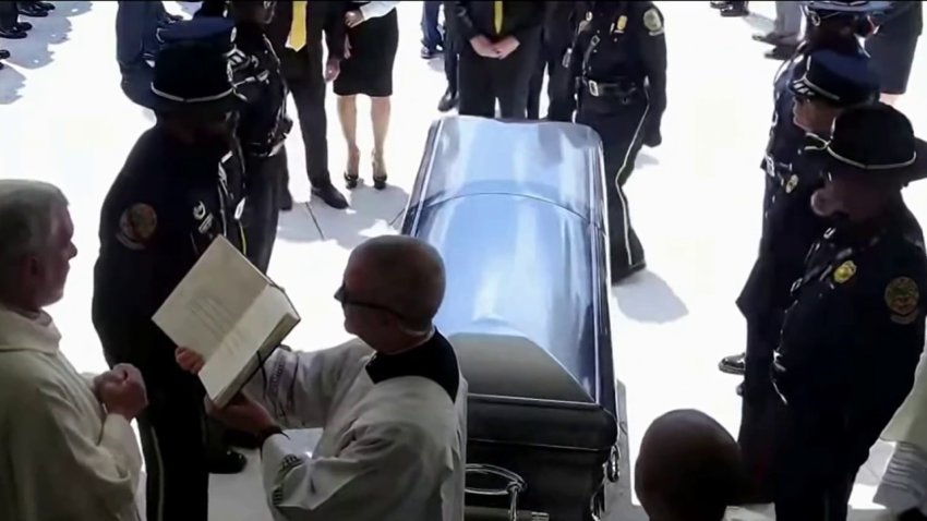 South Florida pays tribute to Miami City Commissioner Manolo Reyes