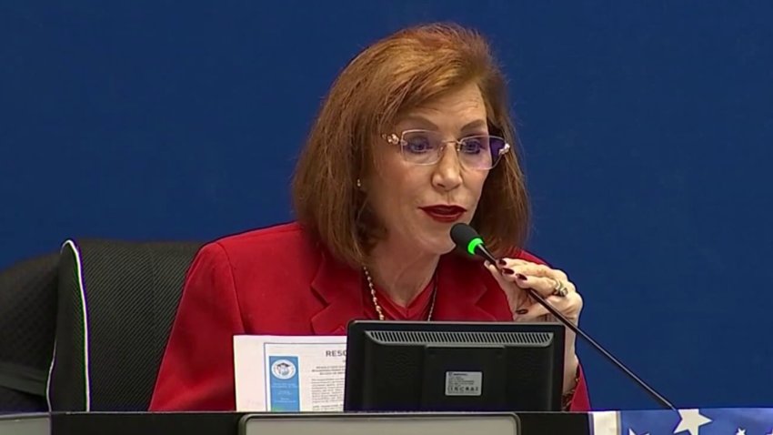 Conservative Broward school board member Brenda Fam resigns