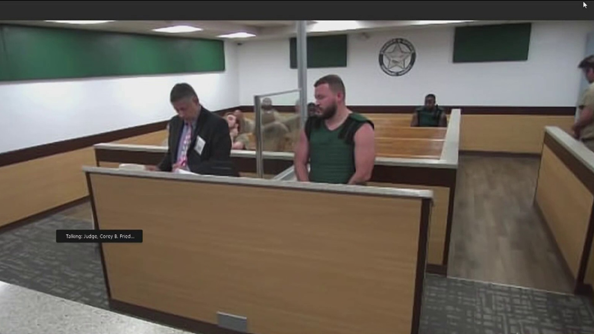 Miami Police officer arrested after striking wife over 30 times in Sunrise: Police