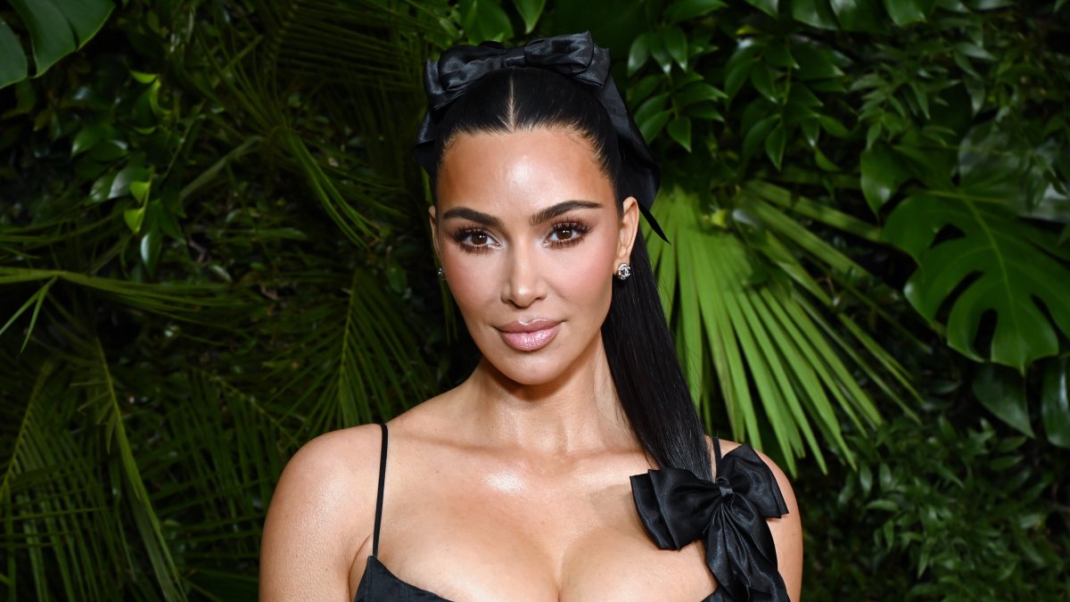 Kim Kardashian jewelry heist suspect says he regrets 'trauma' he caused her Kim Kardashian jewelry heist suspect says he regrets 'trauma' he caused her
