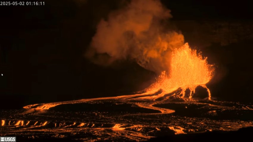 Kilauea volcano erupts at night