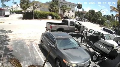 Video shows masked men stealing personal watercraft from Fort Lauderdale home