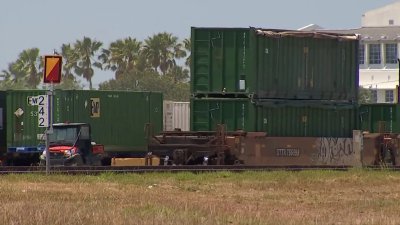 Fort Pierce residents upset over Miami-Dade's trash