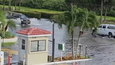 South Florida under flood watch as rain moves in