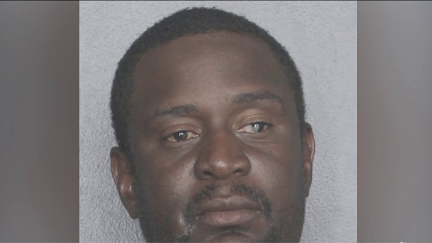 Man accused of stabbing another man outside Fort Lauderdale Publix facing new charge