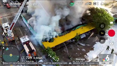 Crews battle massive fire at abandoned building in Miami