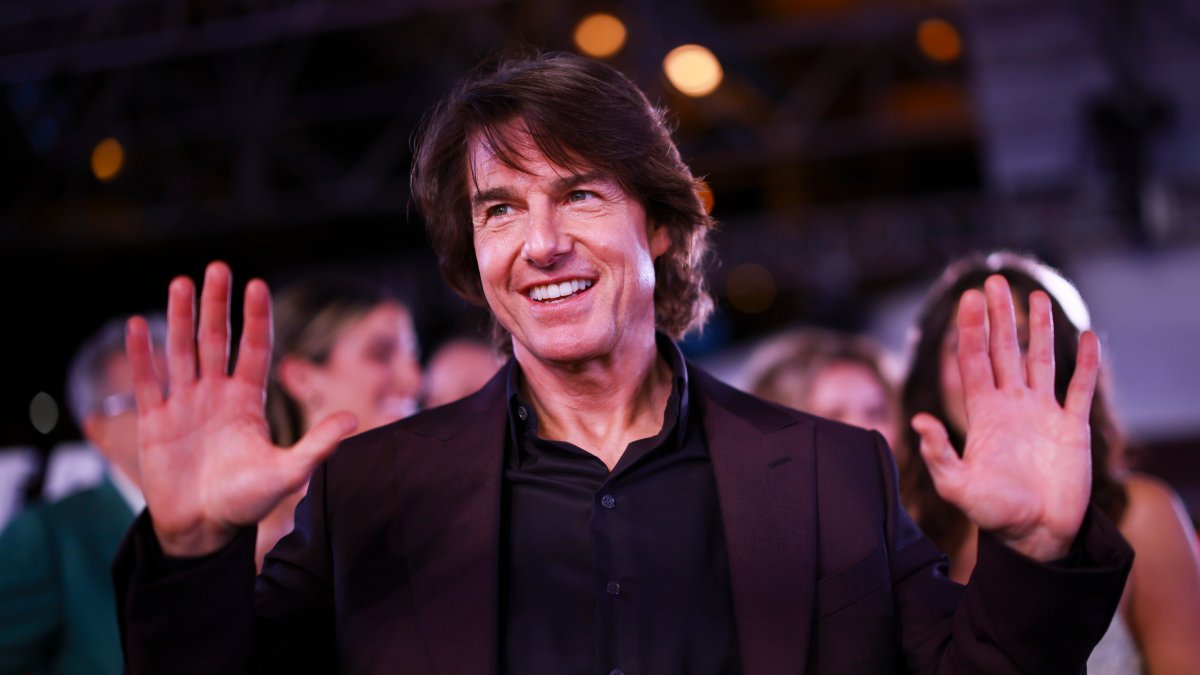 People can’t get over the way Tom Cruise eats popcorn: ‘His best stunt’ People can’t get over the way Tom Cruise eats popcorn: ‘His best stunt’