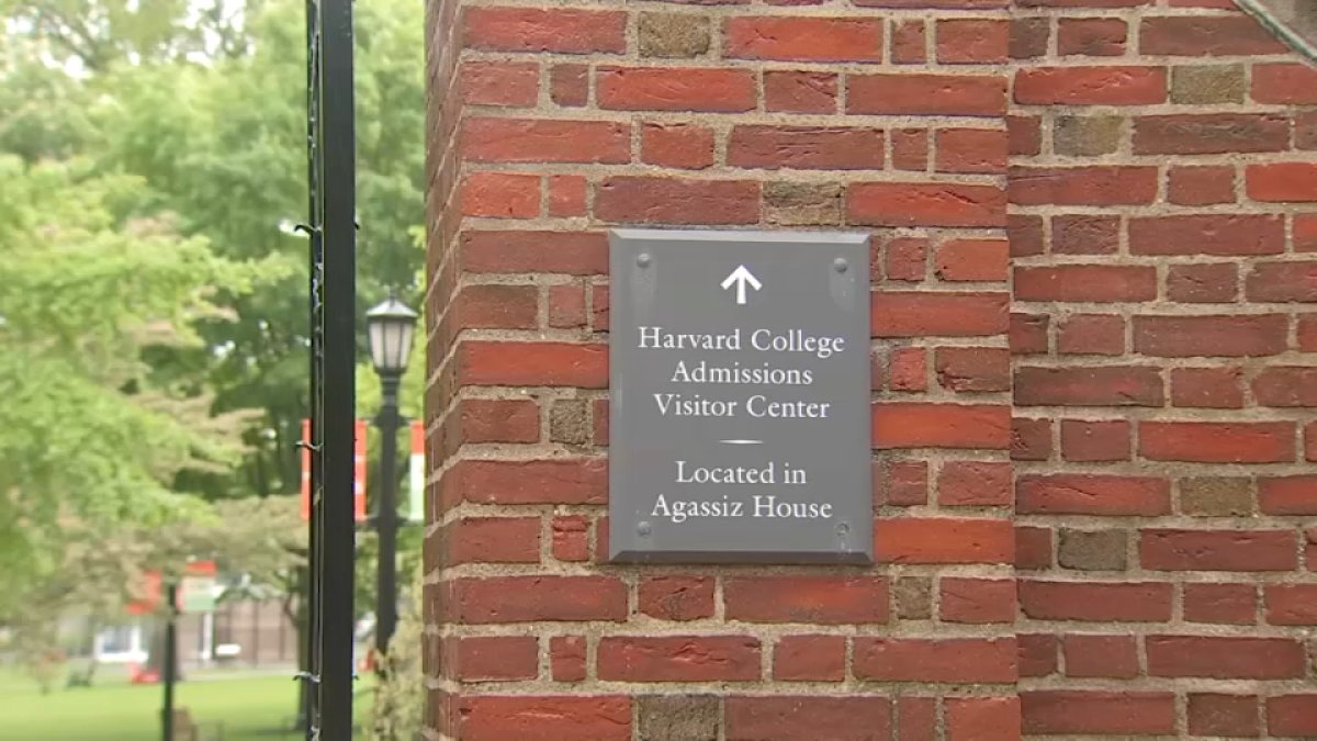 Harvard sues Trump admin over ban on enrolling foreign students – NBC 6 ...