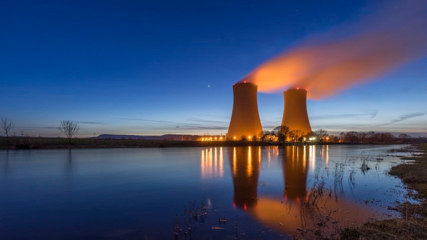 Germany, Lower Saxony, Grohnde, Grohnde Nuclear Power Plant.