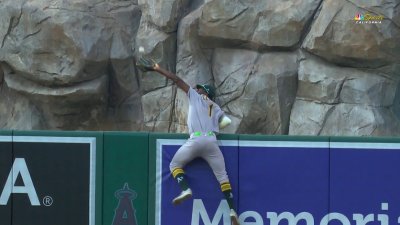 Athletics rookie Clarke robs homer with unbelievable leaping catch