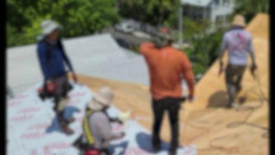 Roofers detained by ICE while on their way to work