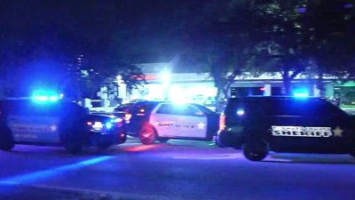 2 killed, suspect at-large after fight leads to shooting in Miami Gardens: Police