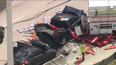 Driver who caused 3-car crash in Davie and fled remains on the loose: Police