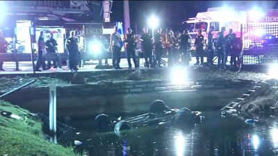 Woman critical after being pulled from car in canal in Lauderhill: Police