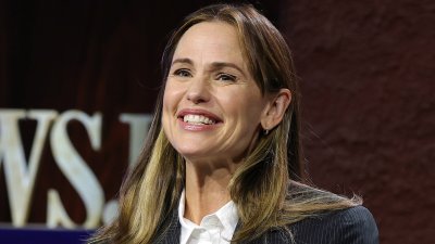 Jennifer Garner talks plastic surgery and if she does Botox